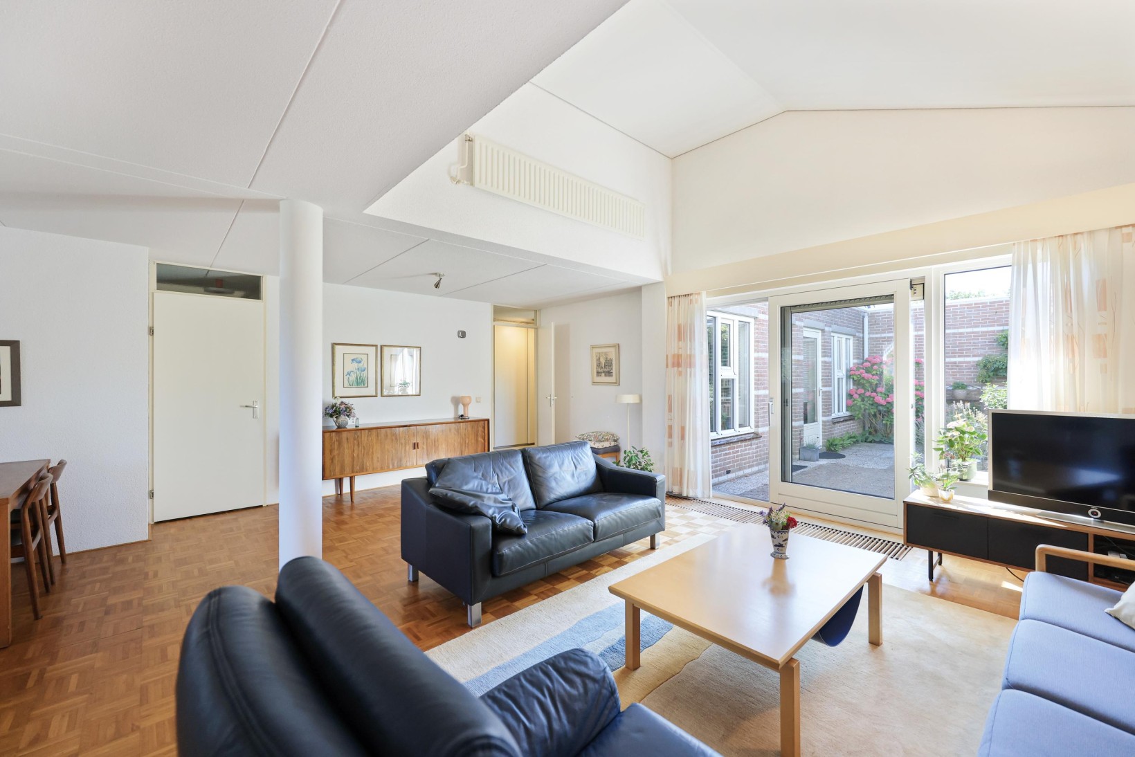 Tussenwoning te koop: Wielewaal 38, Heemskerk