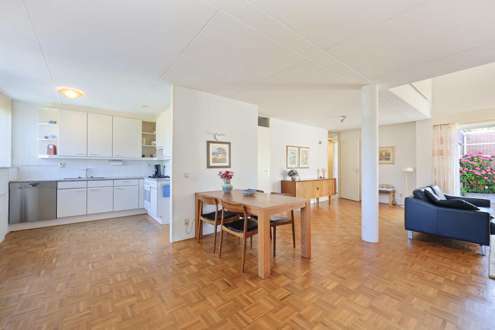 Tussenwoning te koop: Wielewaal 38, Heemskerk