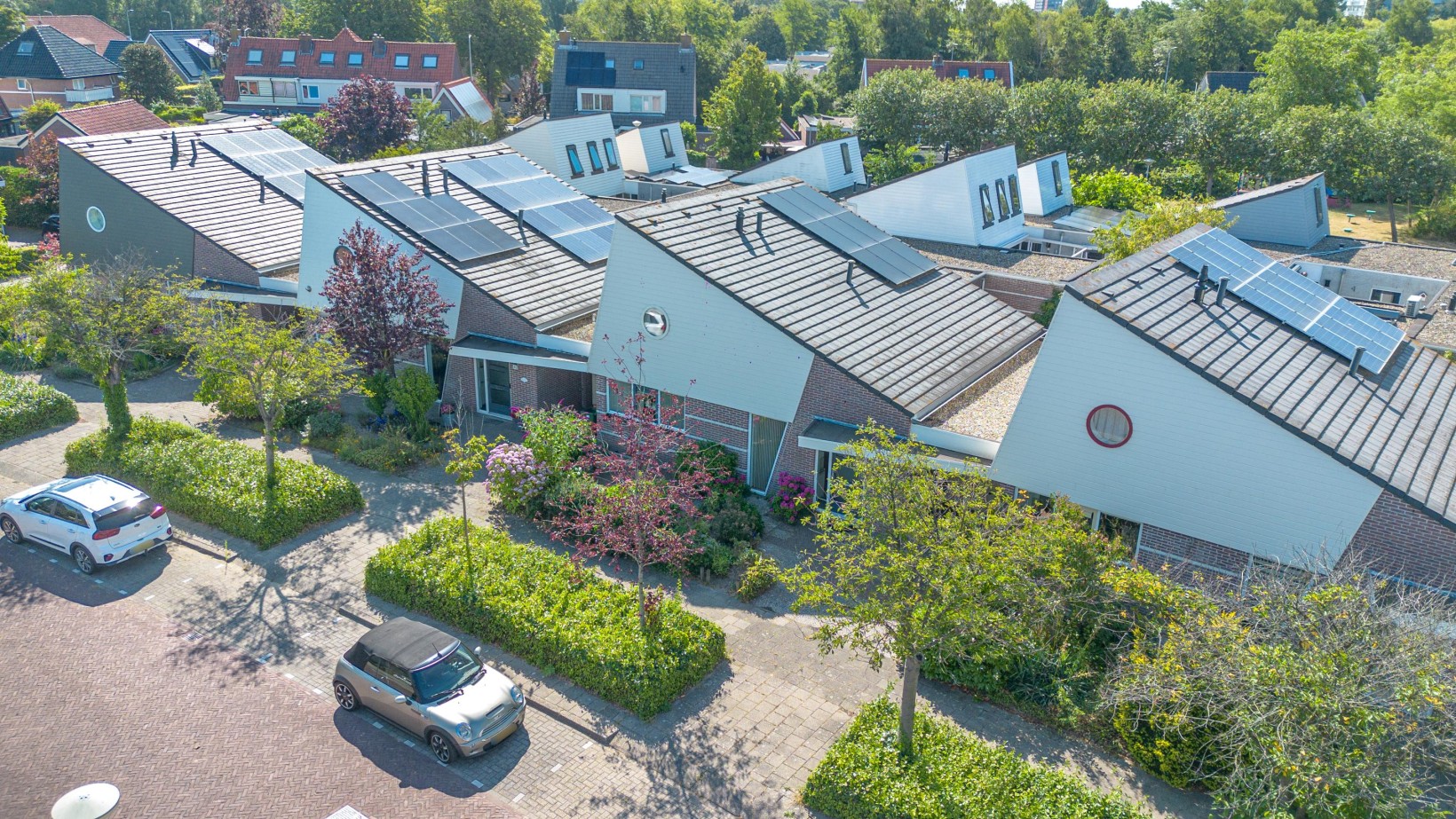 Tussenwoning te koop: Wielewaal 38, Heemskerk