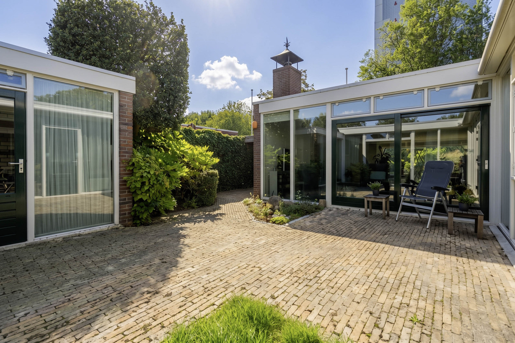 Tussenwoning te koop: Luxemburglaan 192, Heemskerk