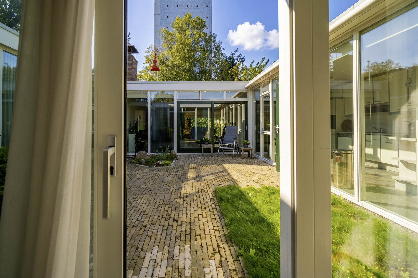 Tussenwoning te koop: Luxemburglaan 192, Heemskerk