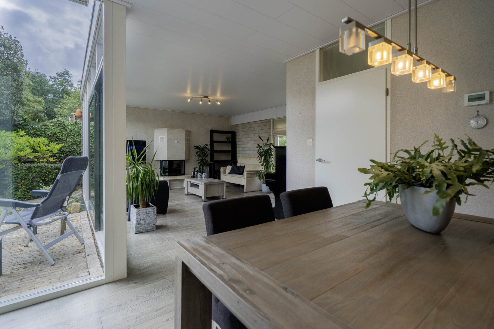 Tussenwoning te koop: Luxemburglaan 192, Heemskerk