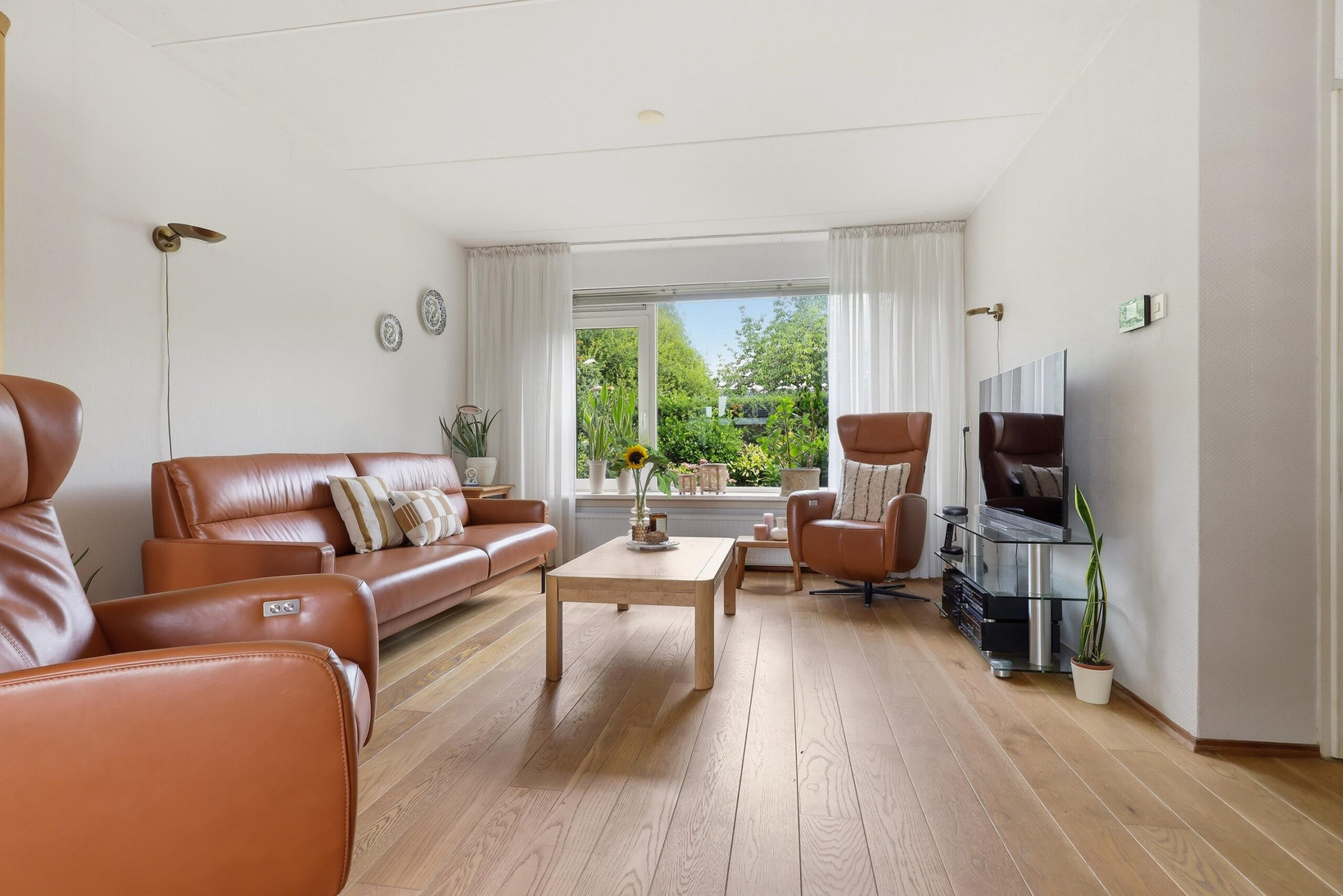 Tussenwoning te koop: Denemarkenstraat 16, Heemskerk