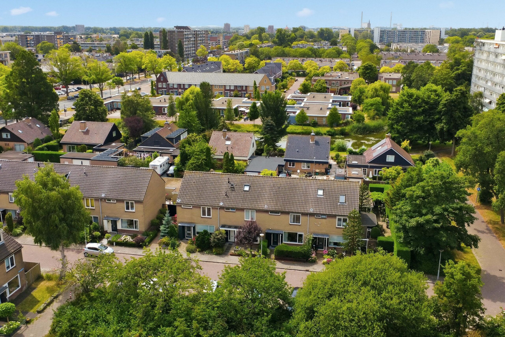 Tussenwoning te koop: Denemarkenstraat 16, Heemskerk