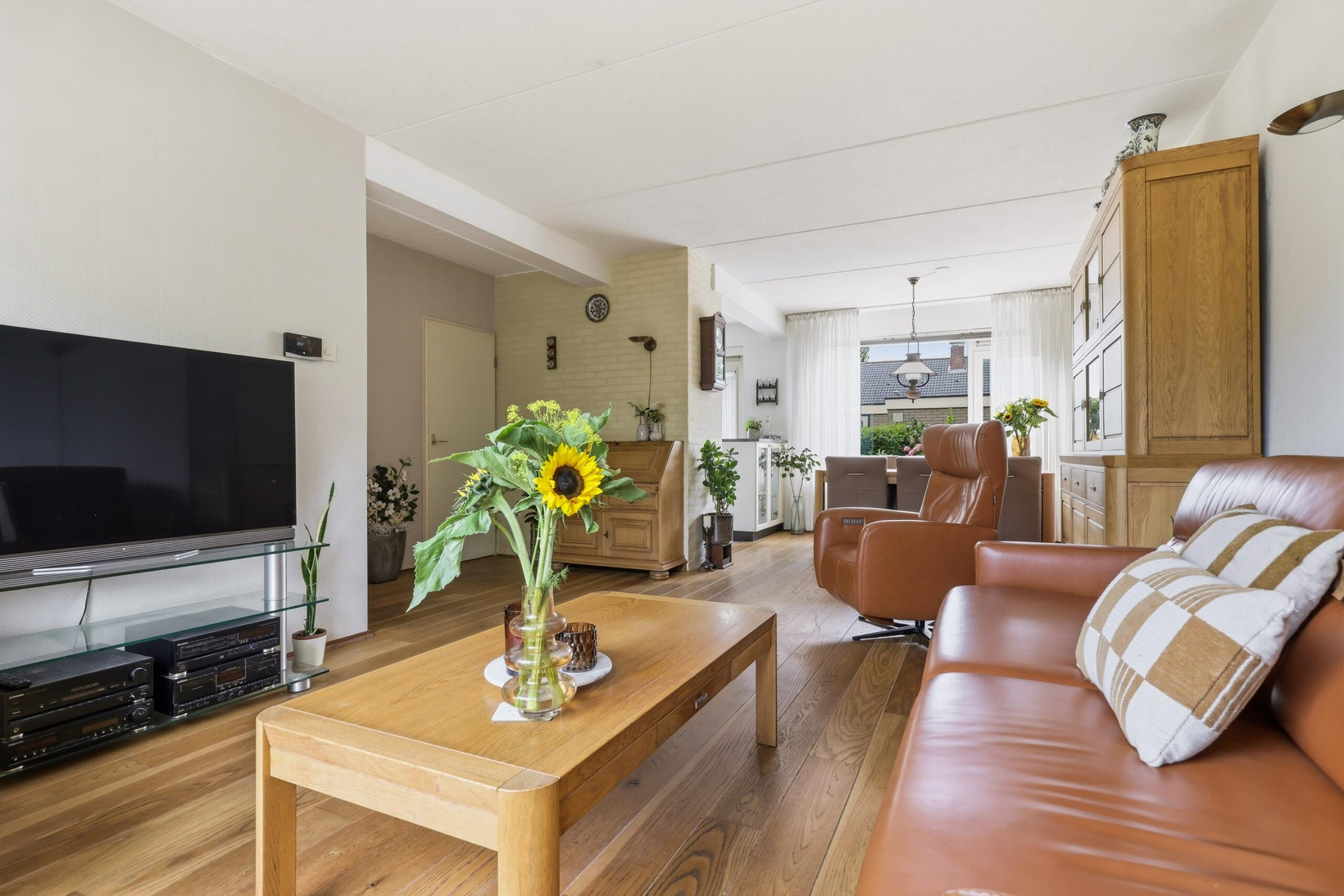 Tussenwoning te koop: Denemarkenstraat 16, Heemskerk