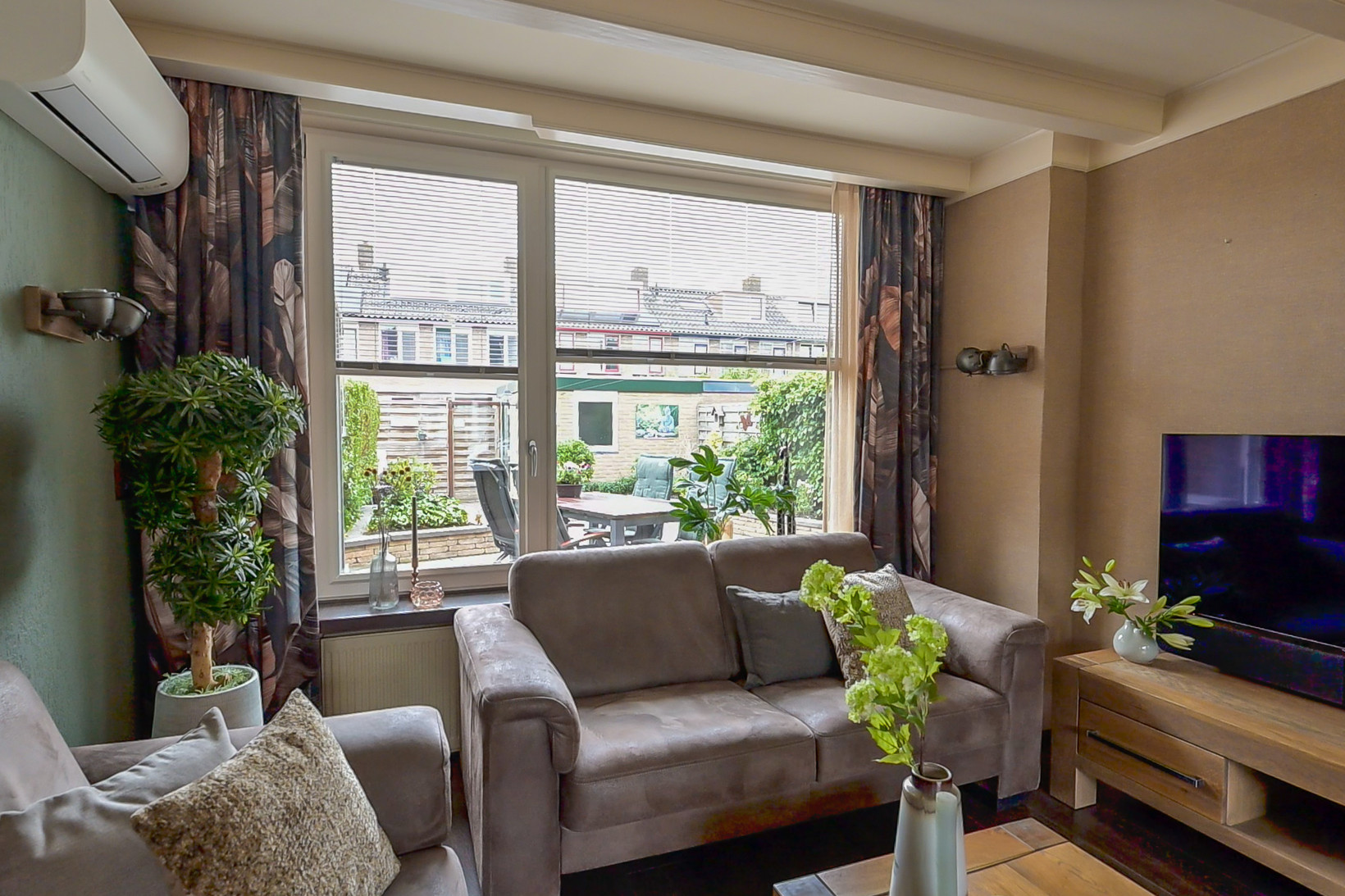 Tussenwoning te koop: Frankrijklaan 8, Heemskerk