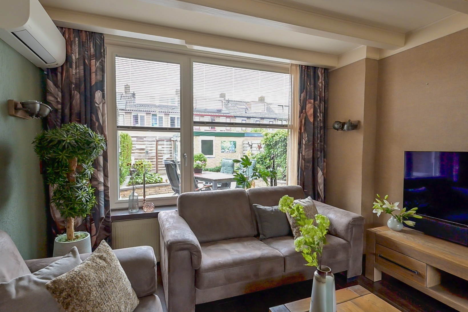 Tussenwoning te koop: Frankrijklaan 8, Heemskerk