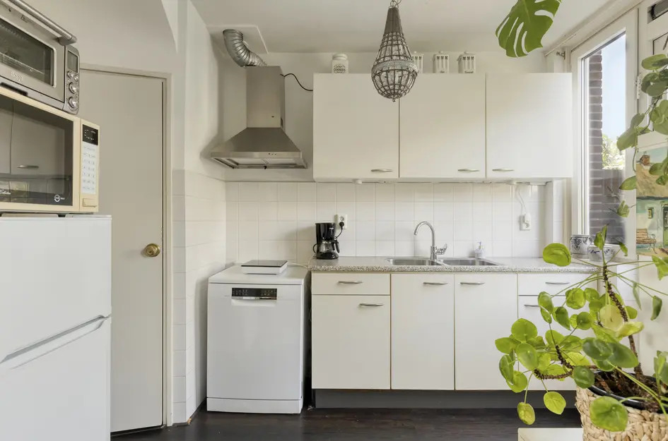 Tussenwoning te koop: Rijnstraat 40, Heemskerk