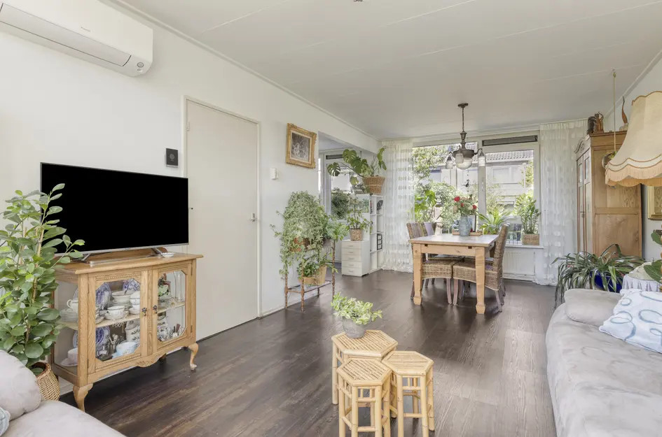 Tussenwoning te koop: Rijnstraat 40, Heemskerk