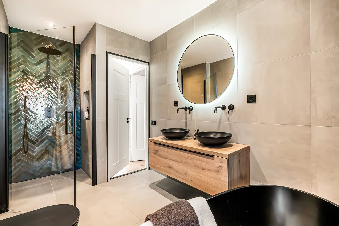 Tussenwoning te koop: Trompstraat 93, Ijmuiden