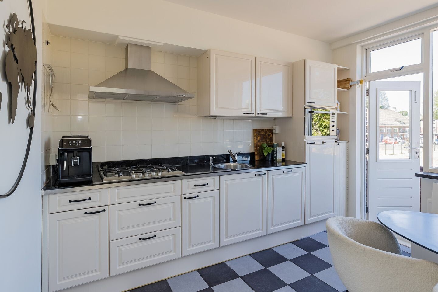 Appartement te koop: Lorentzstraat 44, Ijmuiden