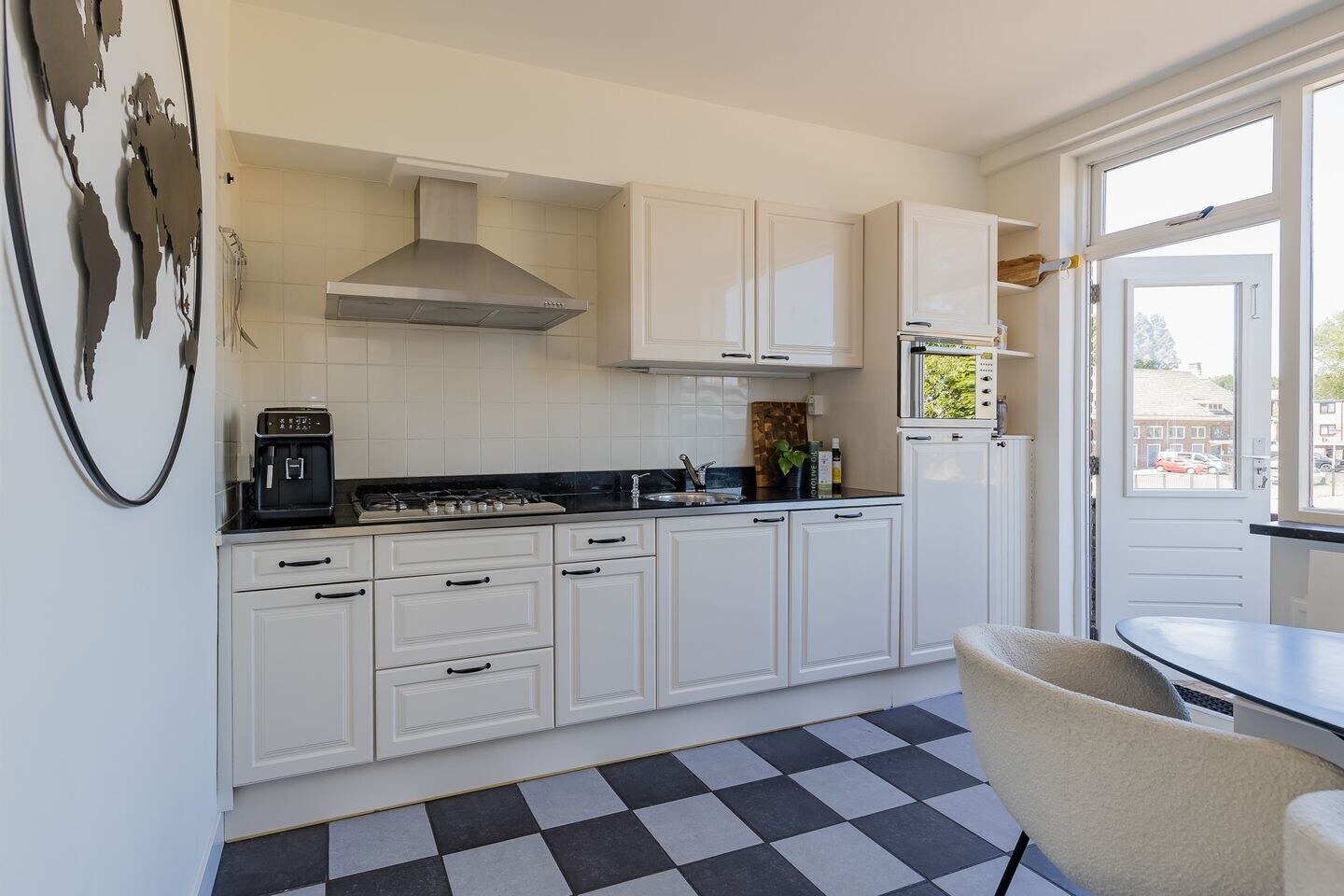 Appartement te koop: Lorentzstraat 44, Ijmuiden