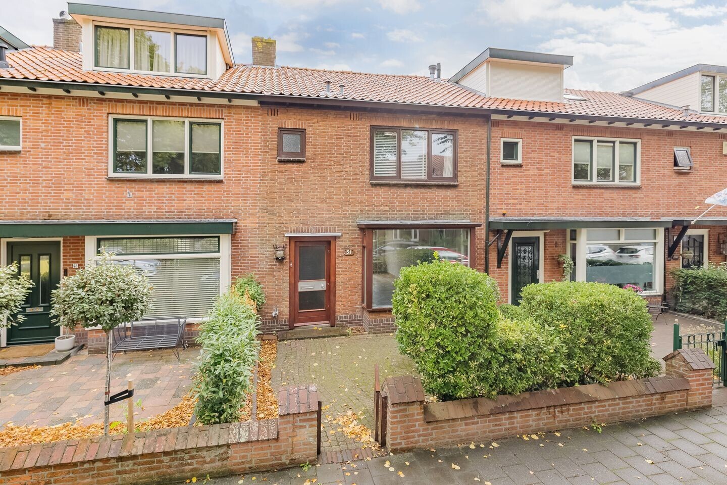 Tussenwoning te koop: Lindenstraat 51, Ijmuiden