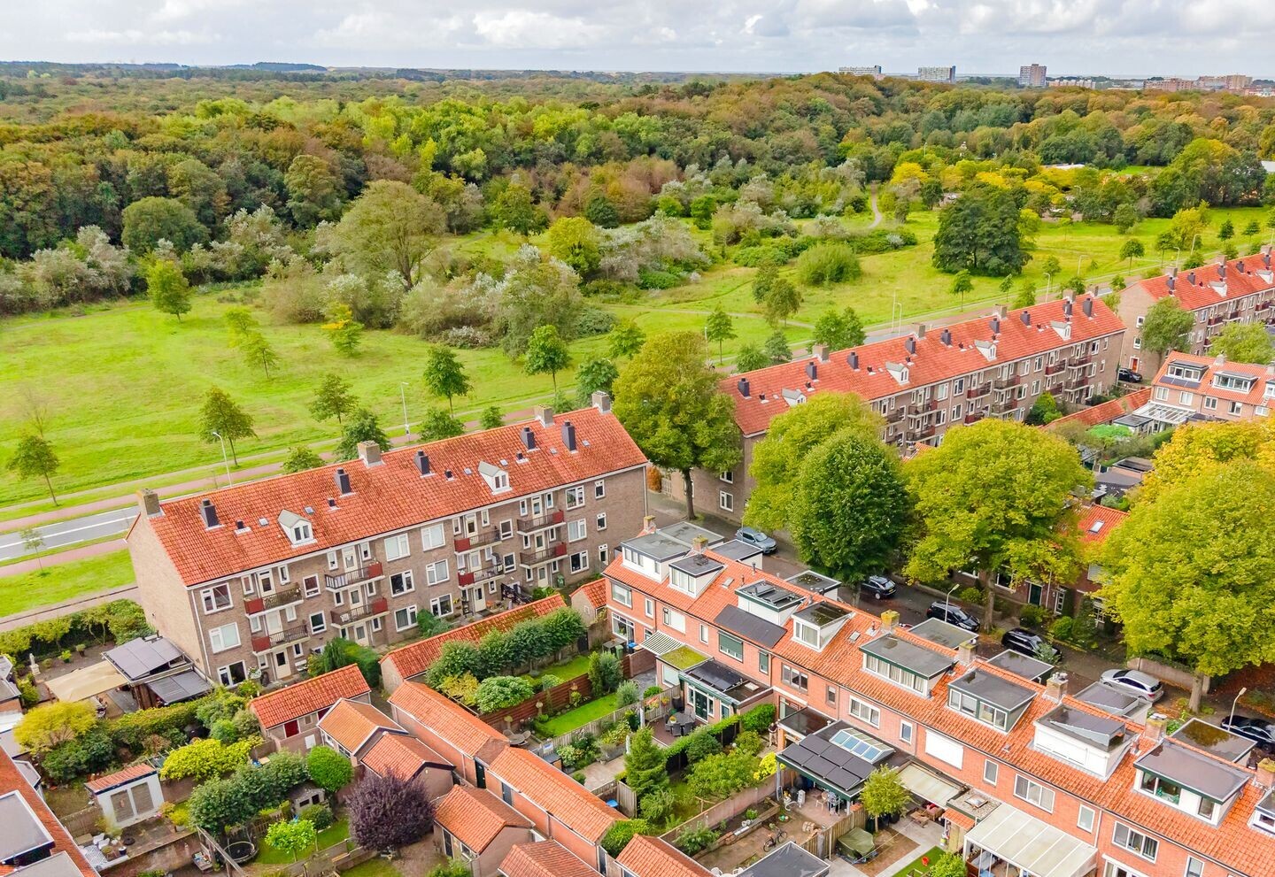Tussenwoning te koop: Lindenstraat 51, Ijmuiden