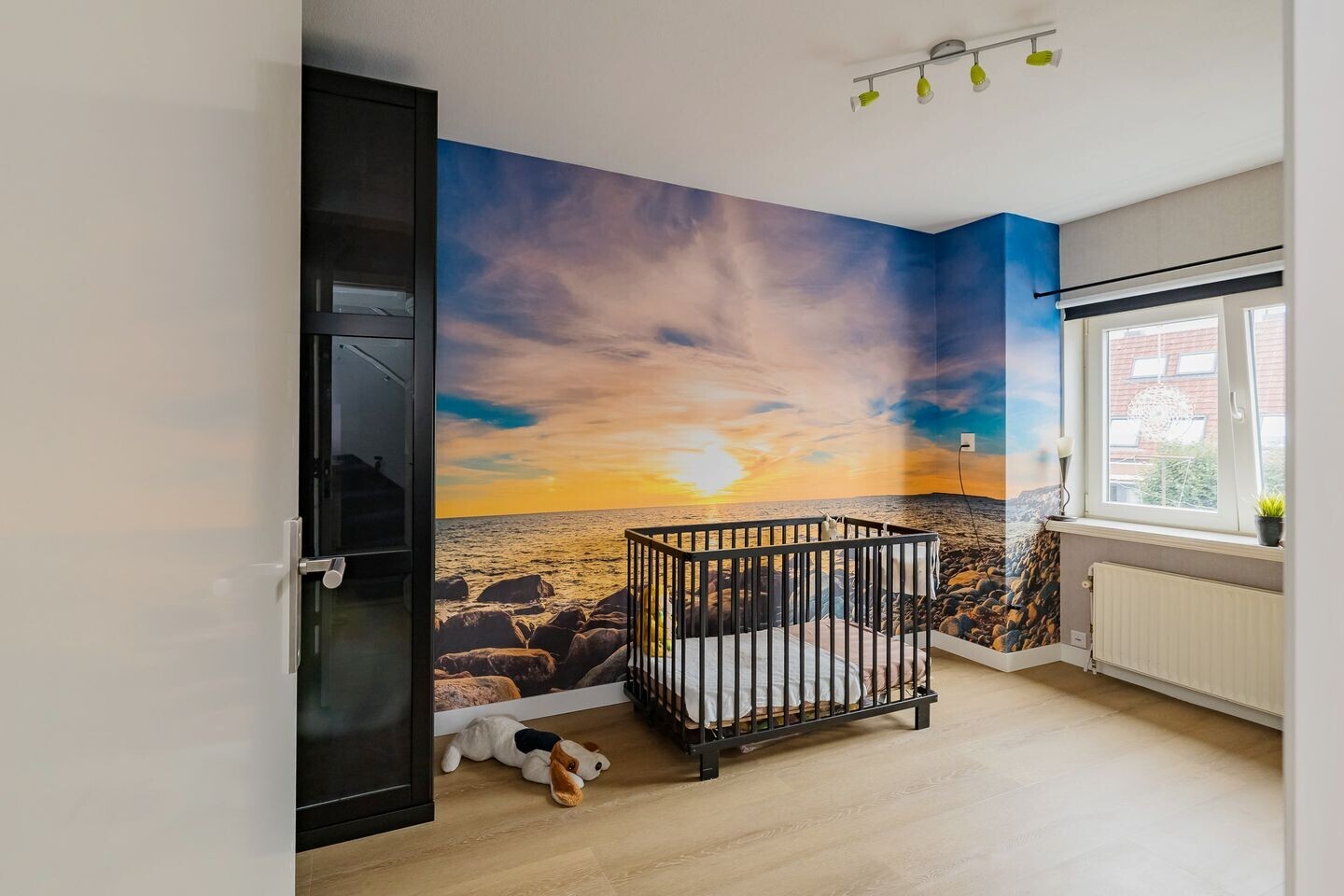 Tussenwoning te koop: Acaciastraat 28, Ijmuiden