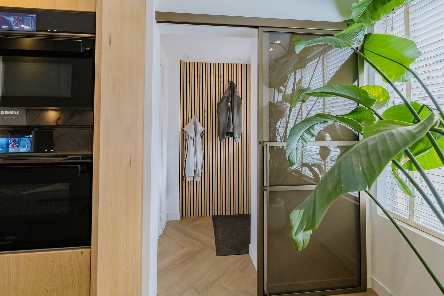 Tussenwoning te koop: Acaciastraat 28, Ijmuiden