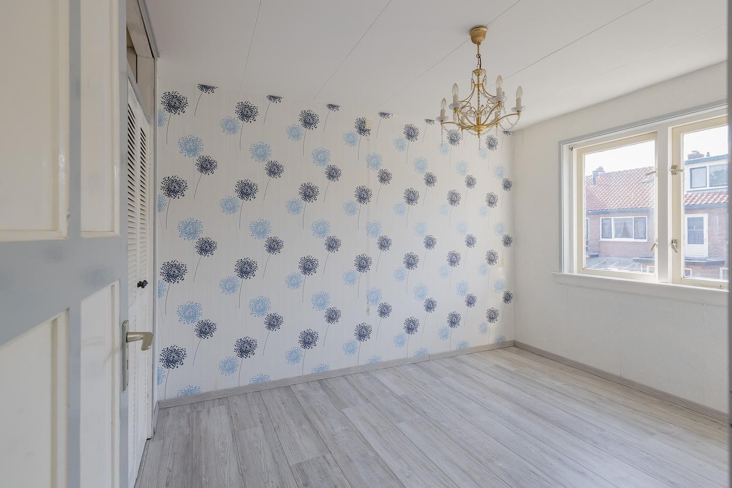 Tussenwoning te koop: Jan Pieterszoon Coenstraat 81, Ijmuiden
