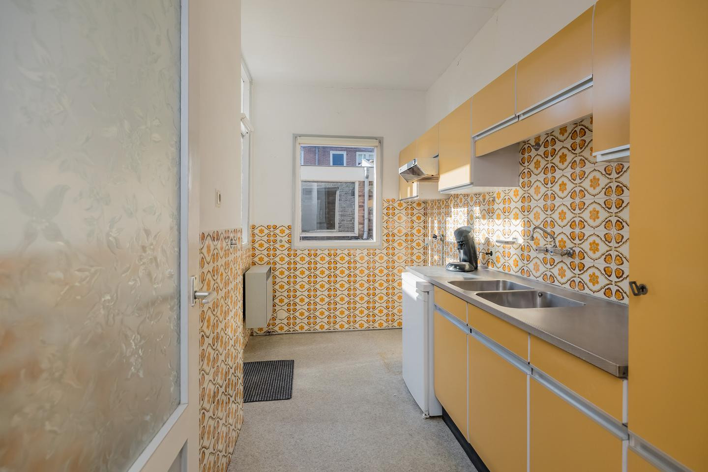 Tussenwoning te koop: Jan Pieterszoon Coenstraat 81, Ijmuiden