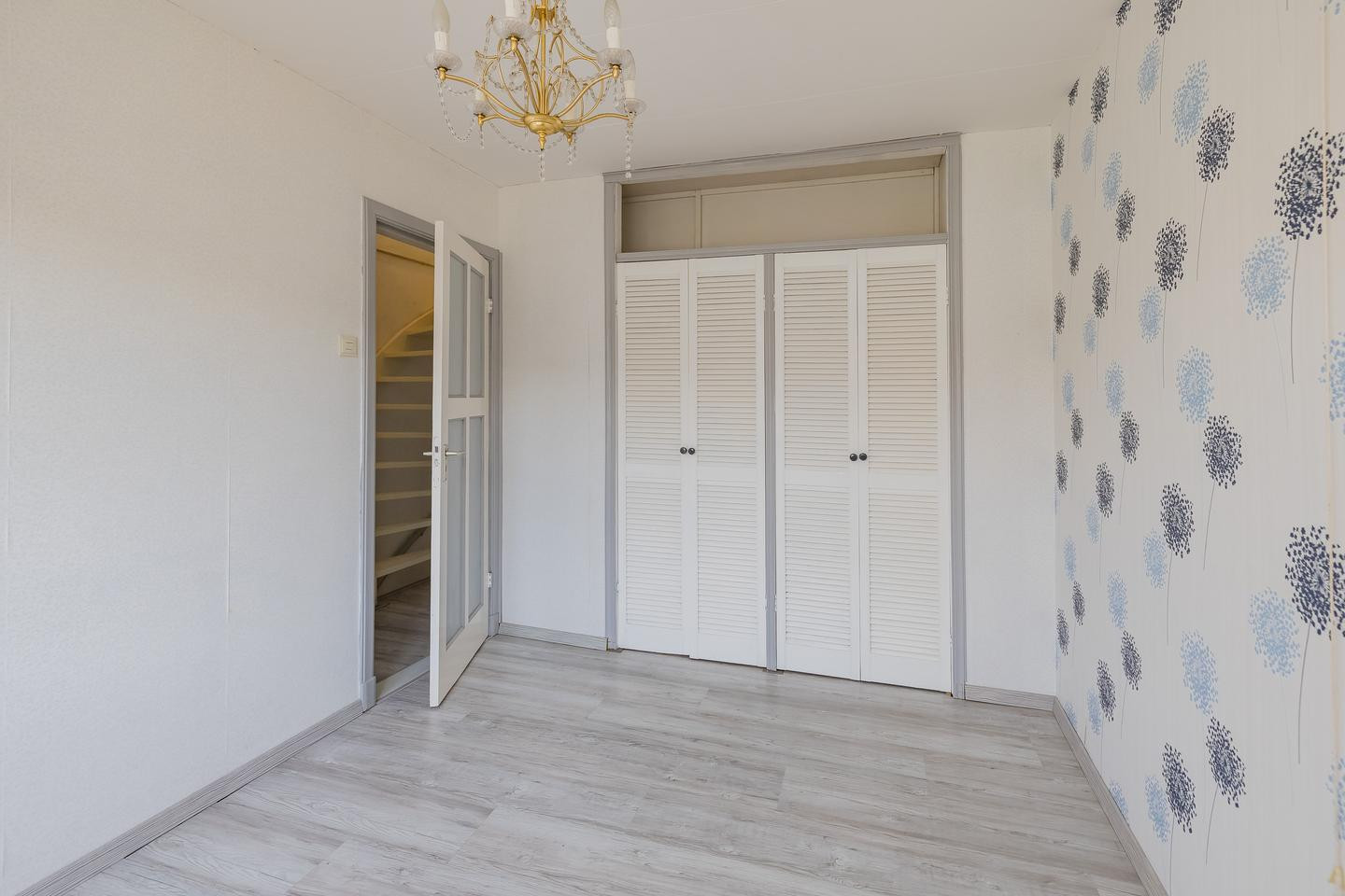 Tussenwoning te koop: Jan Pieterszoon Coenstraat 81, Ijmuiden