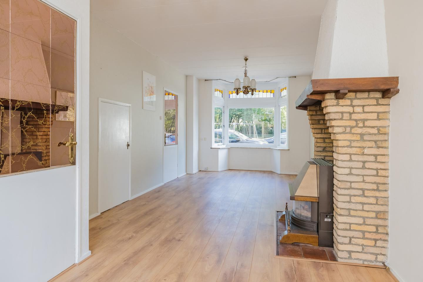 Tussenwoning te koop: Jan Pieterszoon Coenstraat 81, Ijmuiden
