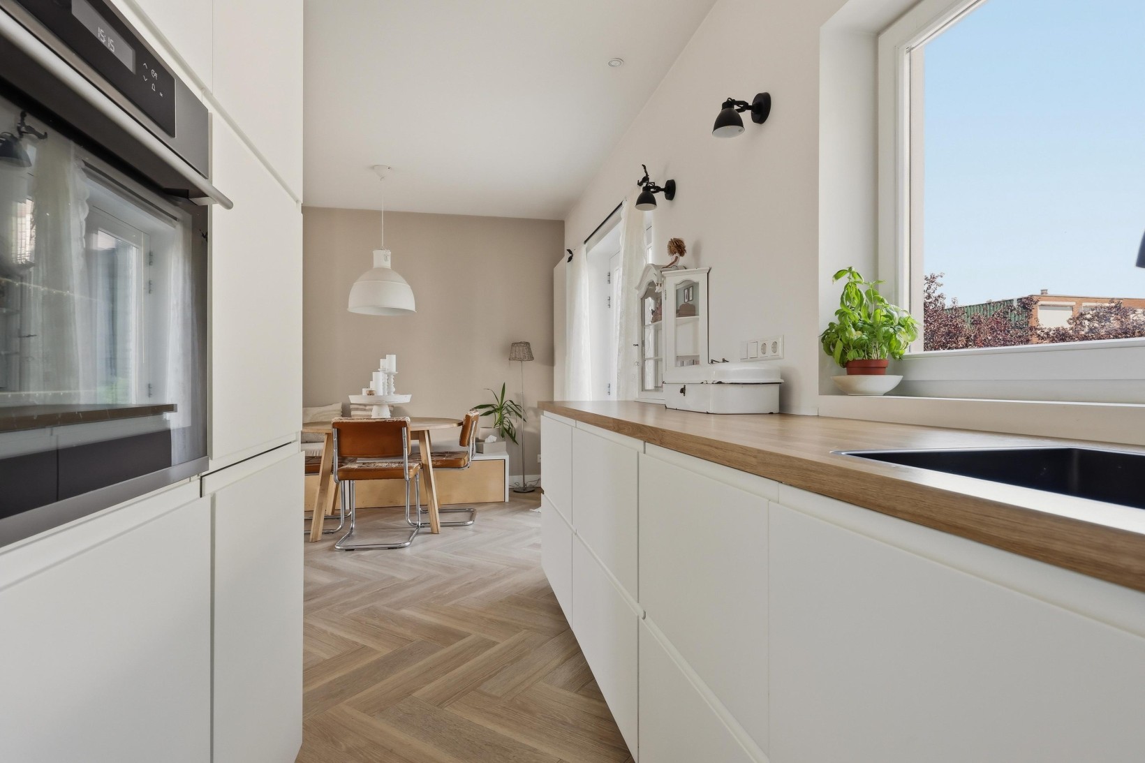 Appartement te koop: Vareniusstraat 9, Ijmuiden