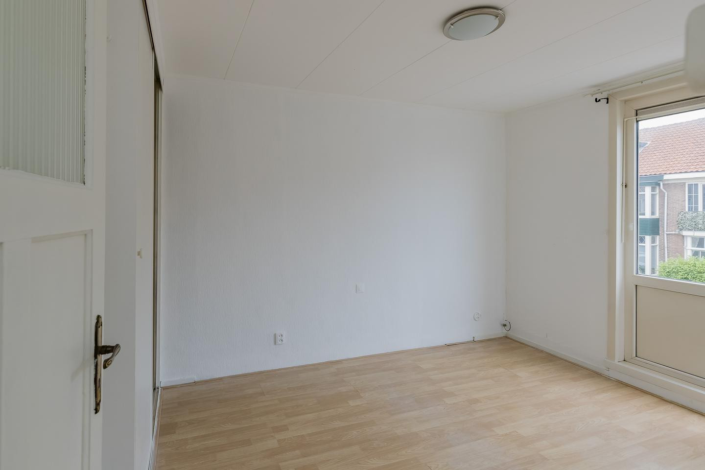 Tussenwoning te koop: Kompasstraat 39, Ijmuiden