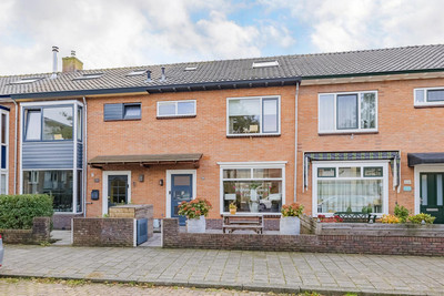 Dolfijnstraat 218