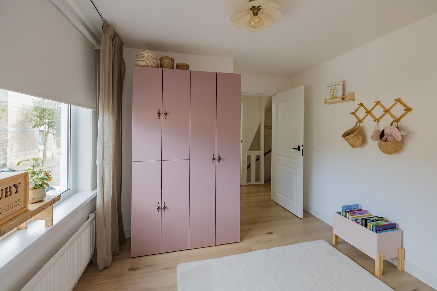 Tussenwoning te koop: Dolfijnstraat 218, Ijmuiden