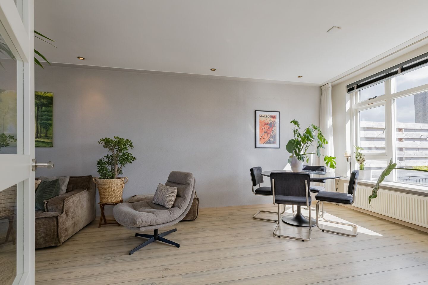 Appartement te koop: Canopusplein 10, Ijmuiden