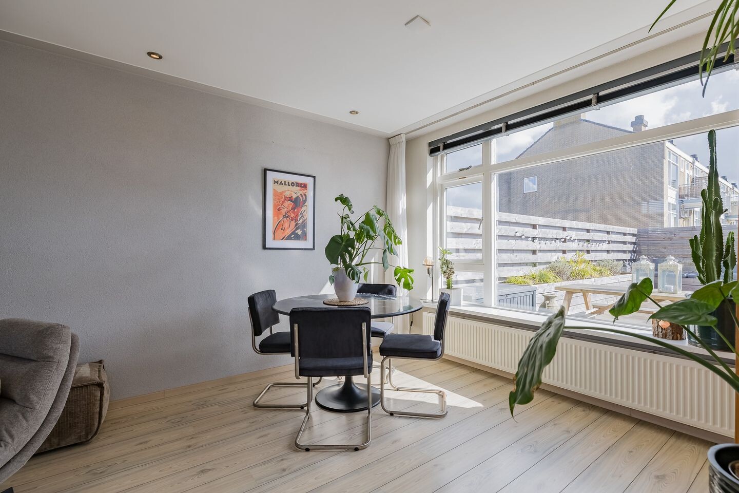Appartement te koop: Canopusplein 10, Ijmuiden