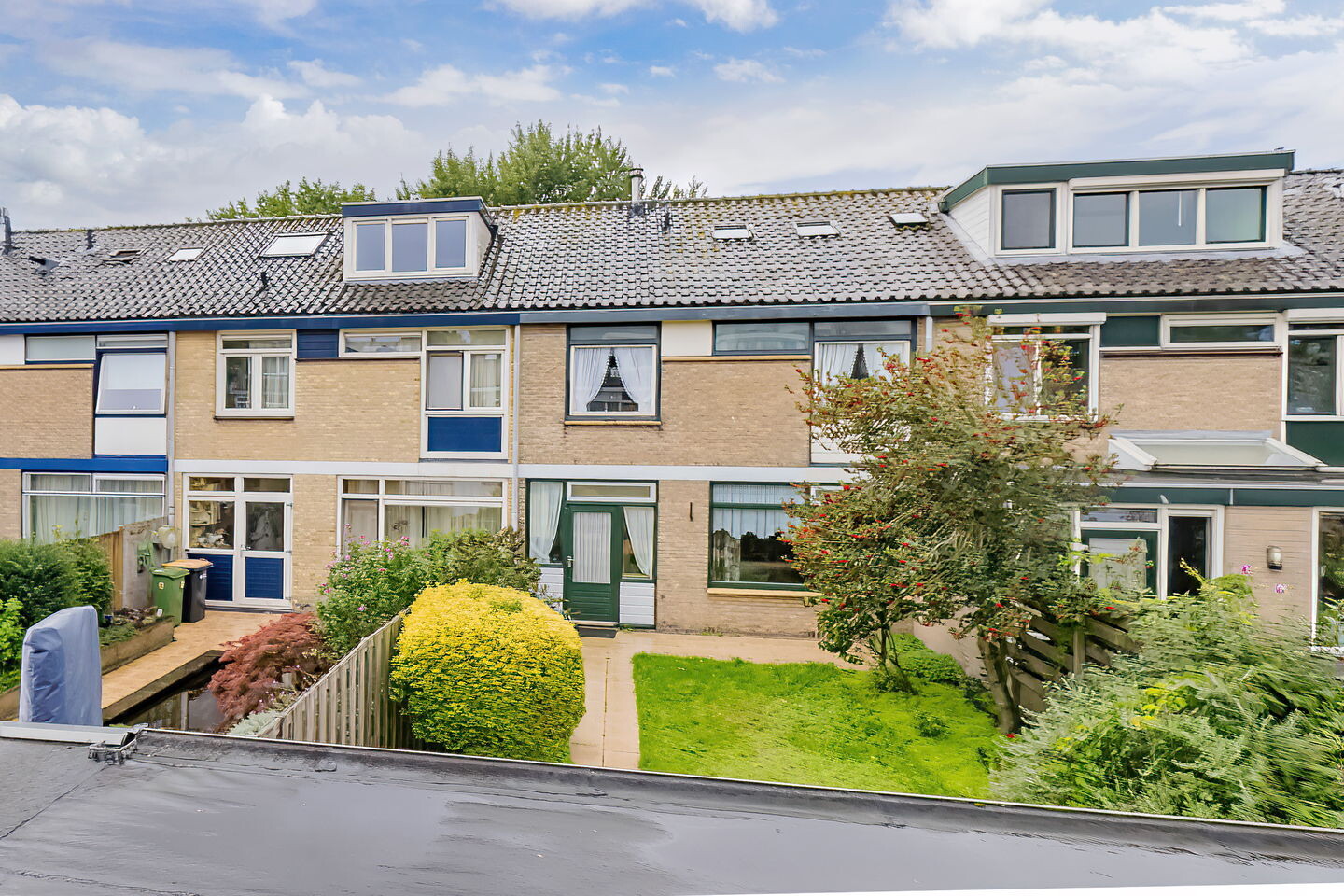 Tussenwoning te koop: De Uitkijklaan 5, Ijmuiden