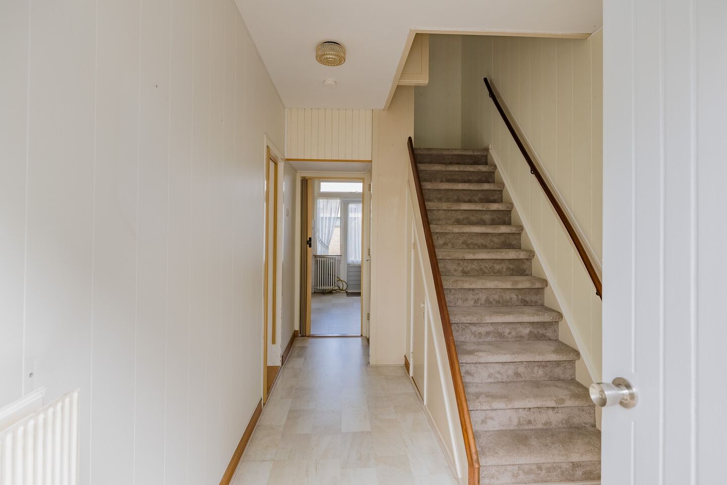 Tussenwoning te koop: De Uitkijklaan 5, Ijmuiden