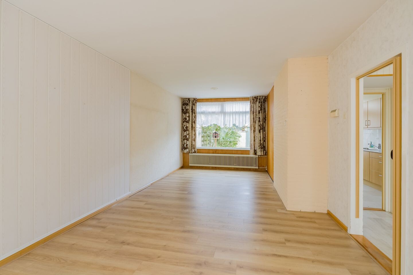 Tussenwoning te koop: De Uitkijklaan 5, Ijmuiden