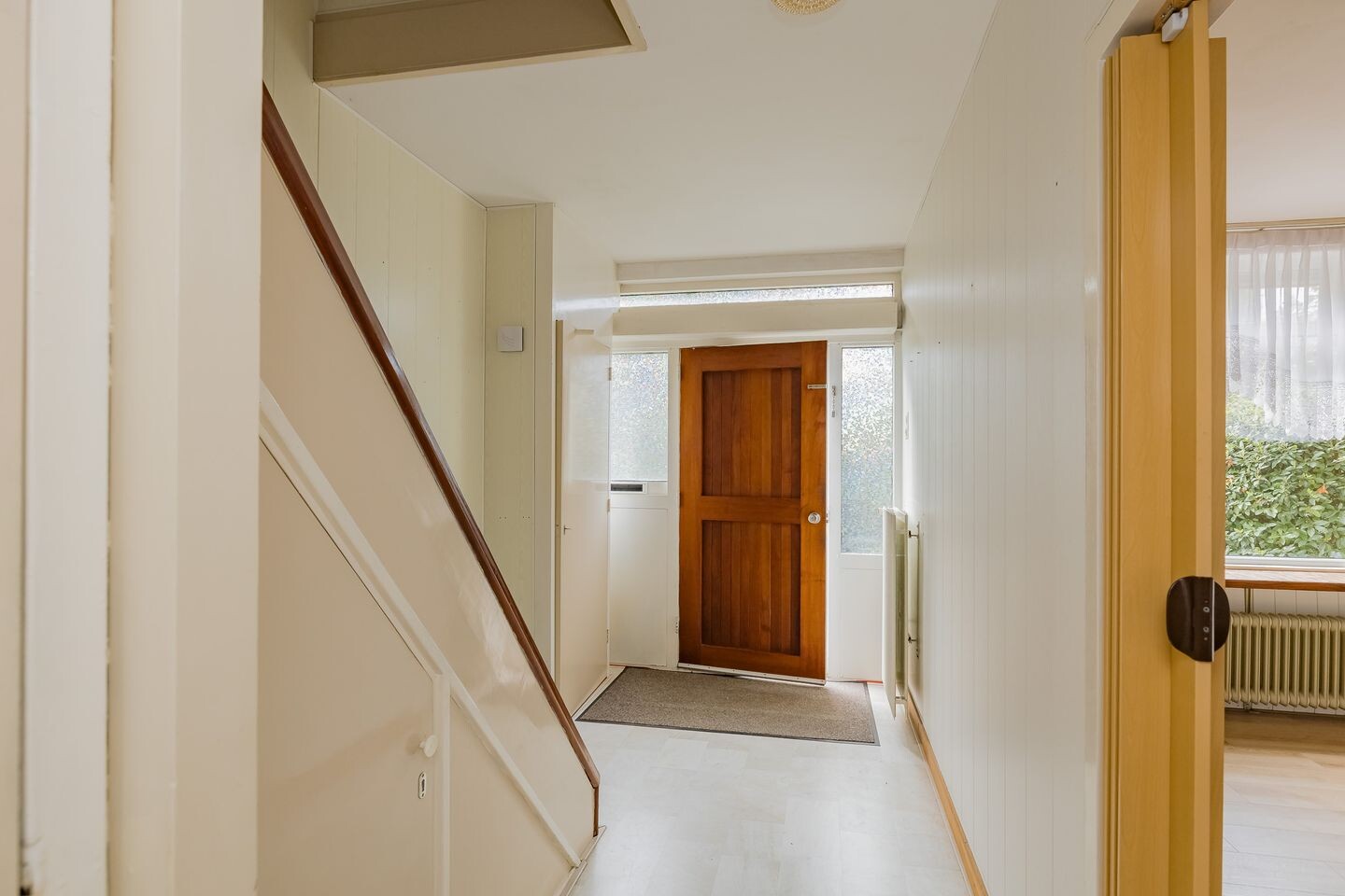Tussenwoning te koop: De Uitkijklaan 5, Ijmuiden