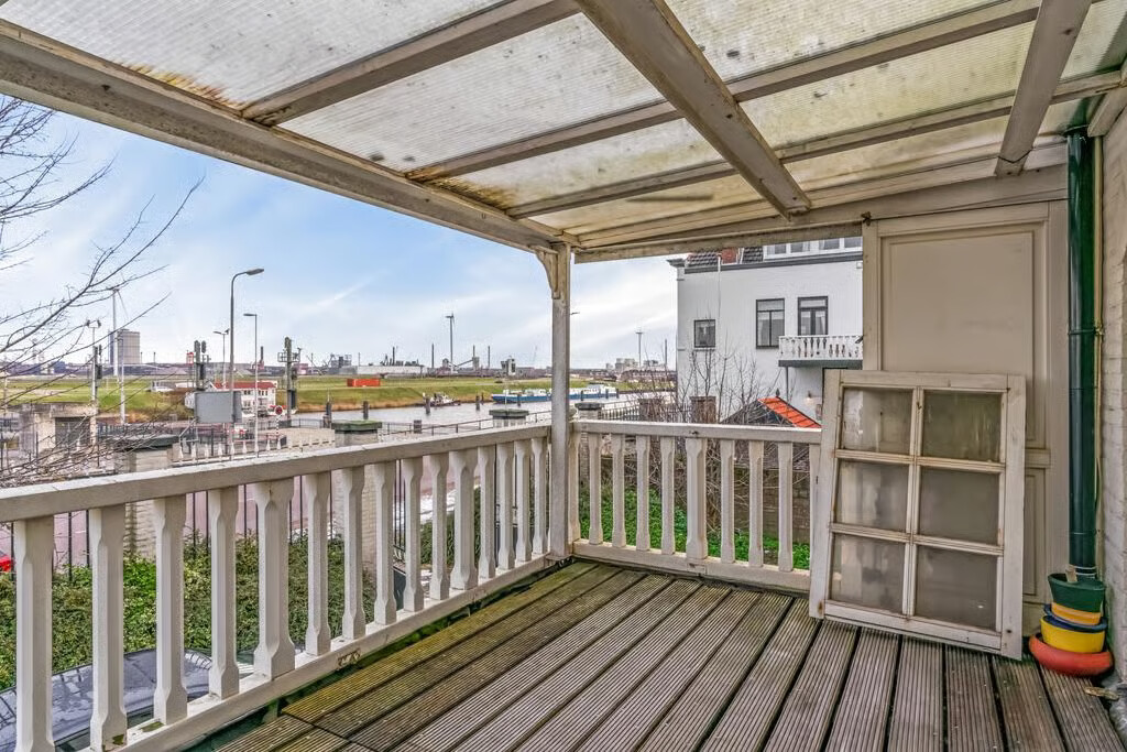 Appartement te koop: Sluisplein 9, Ijmuiden