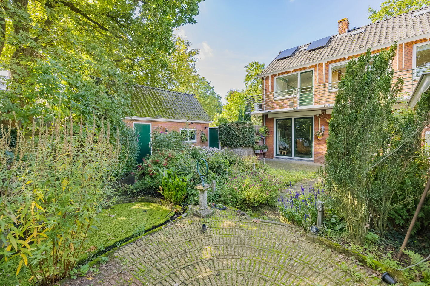 Twee-onder-één-kap te koop: Thorbeckelaan 37, Velsen-Zuid