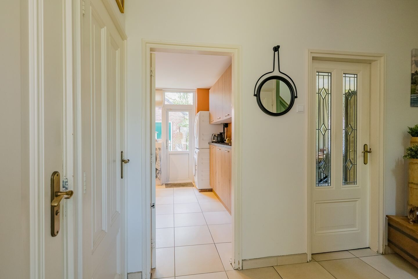 Twee-onder-één-kap te koop: Thorbeckelaan 37, Velsen-Zuid