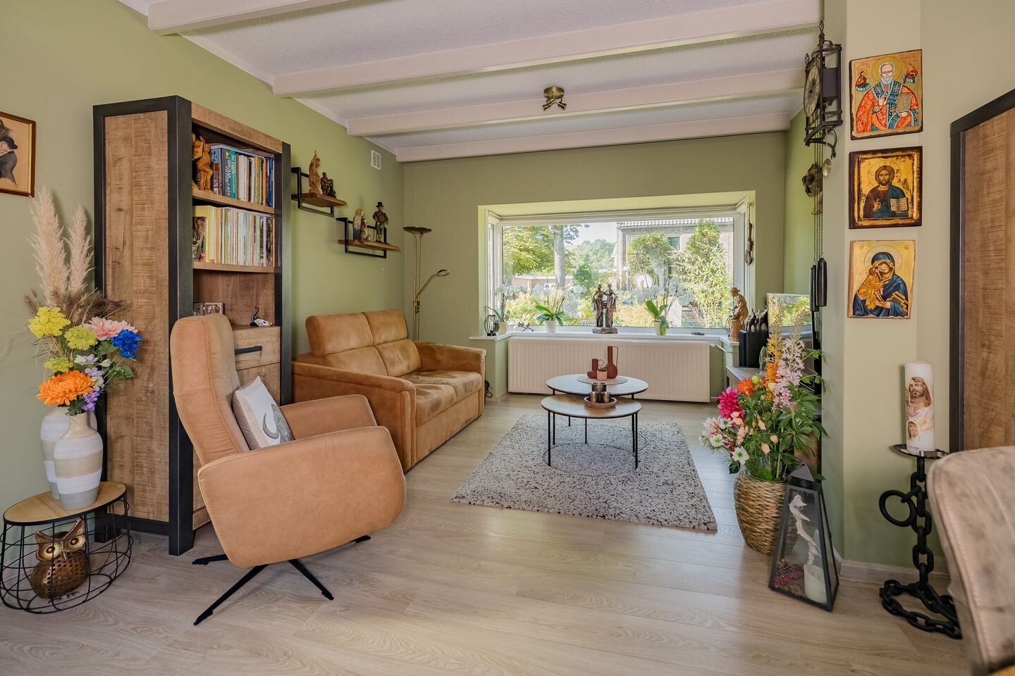 Twee-onder-één-kap te koop: Thorbeckelaan 37, Velsen-Zuid