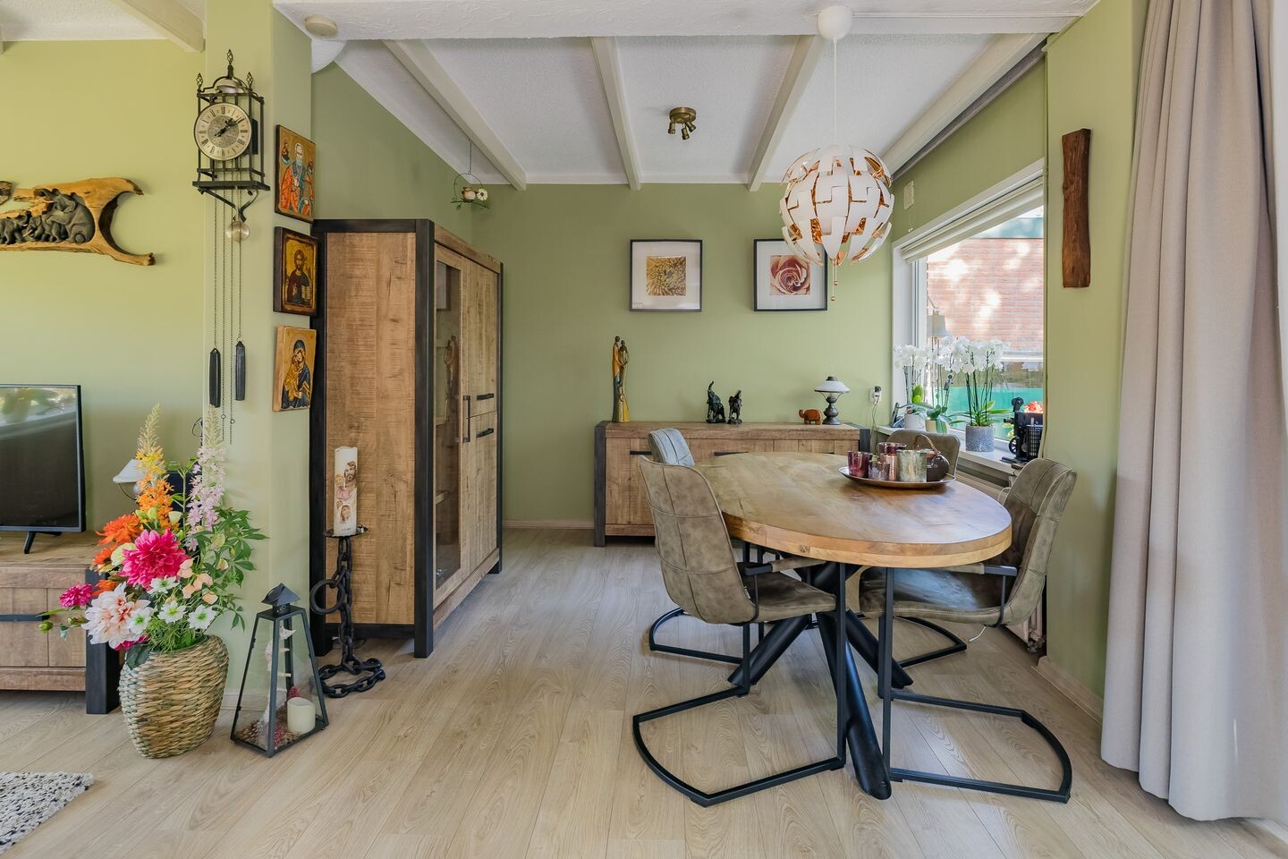Twee-onder-één-kap te koop: Thorbeckelaan 37, Velsen-Zuid