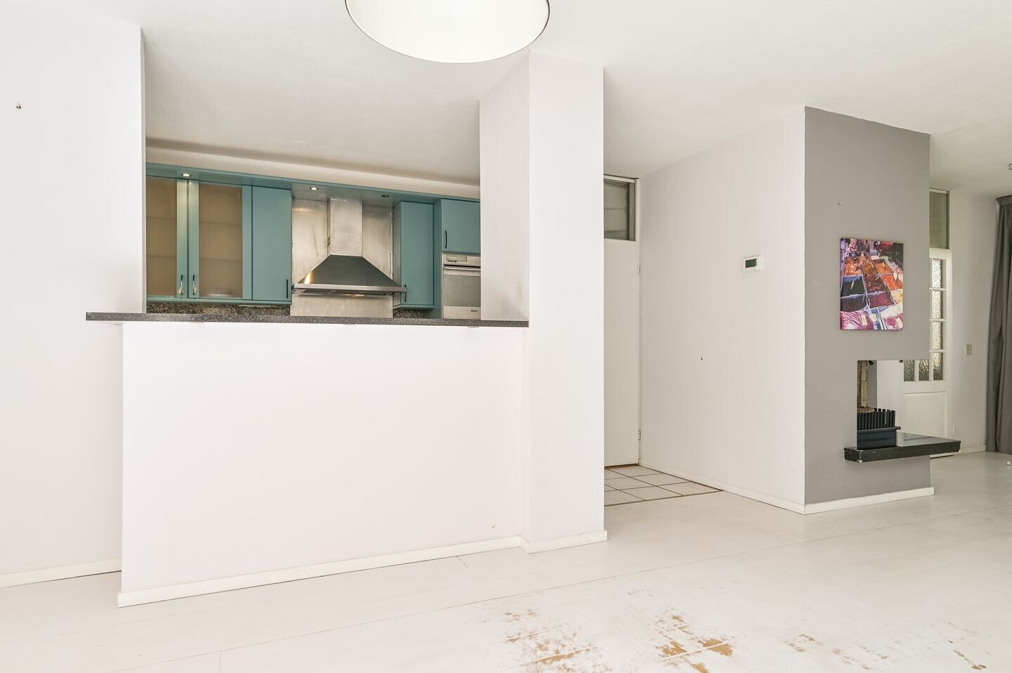 Tussenwoning te koop: Minister van Houtenlaan 4, Velsen-Zuid