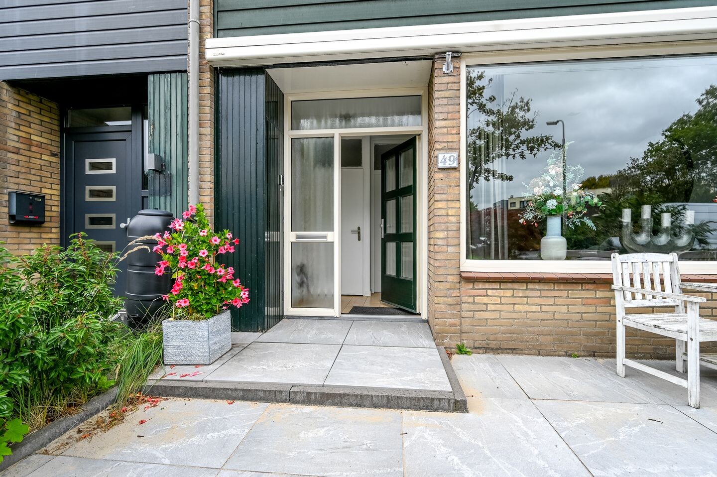 Tussenwoning te koop: Lodewijk van Deyssellaan 49, Driehuis Nh