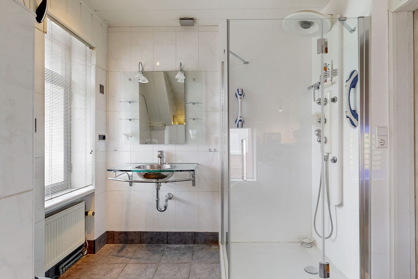 Hoekwoning te koop: Valeriuslaan 21, Driehuis Nh