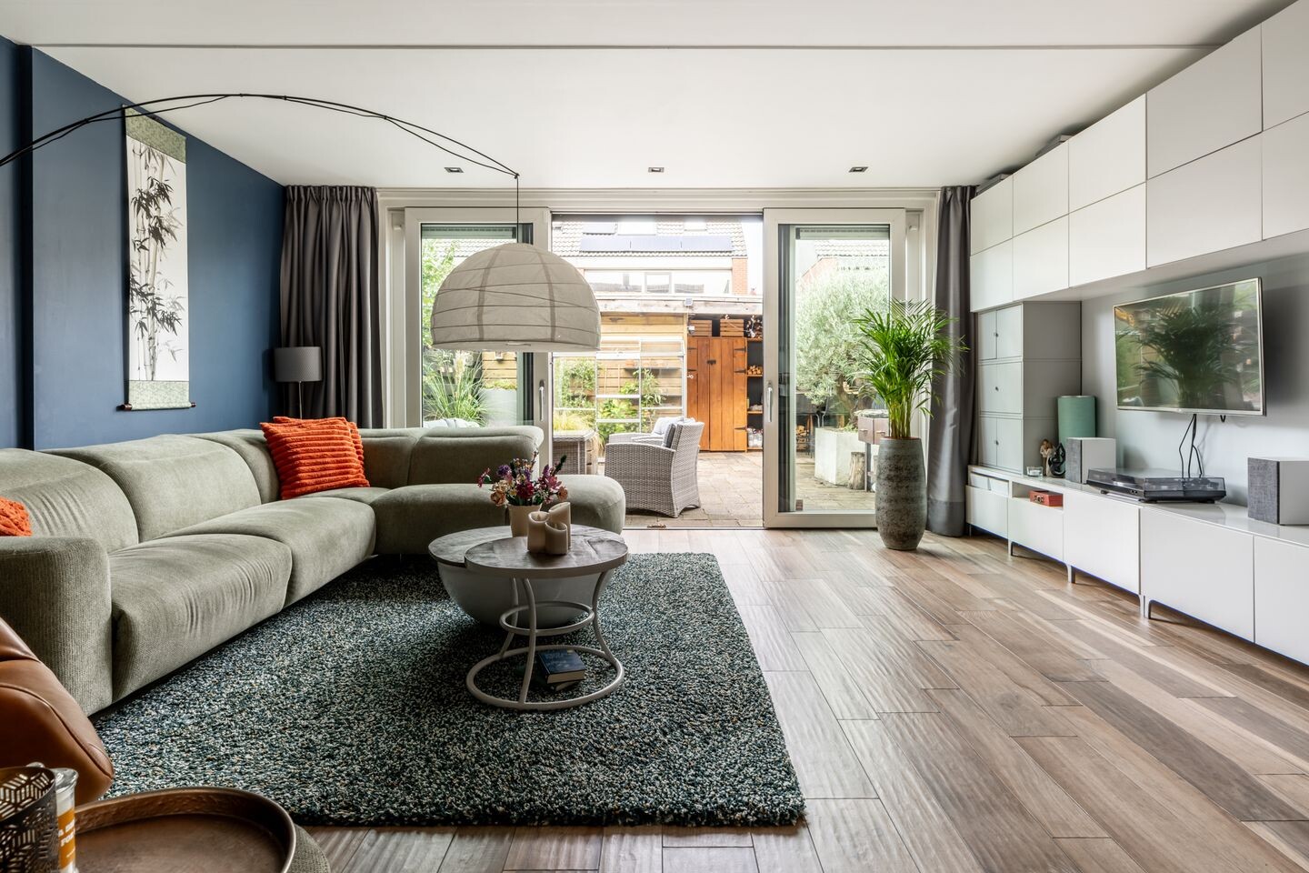 Hoekwoning te koop: Zwanebloembocht 156, Velserbroek