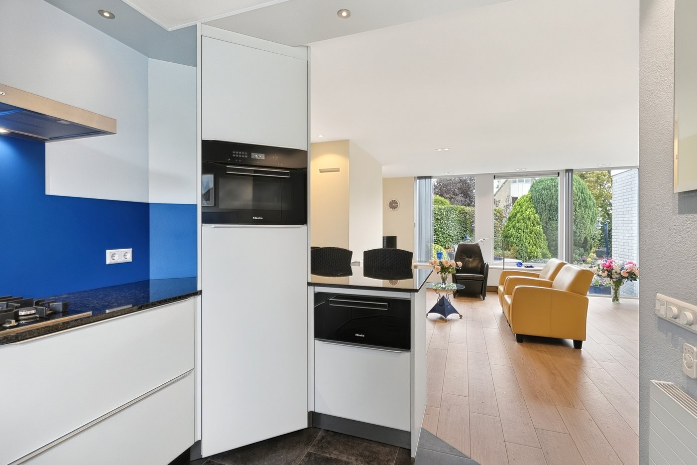 Tussenwoning te koop: Ronde Zonnedauw 44, Velserbroek