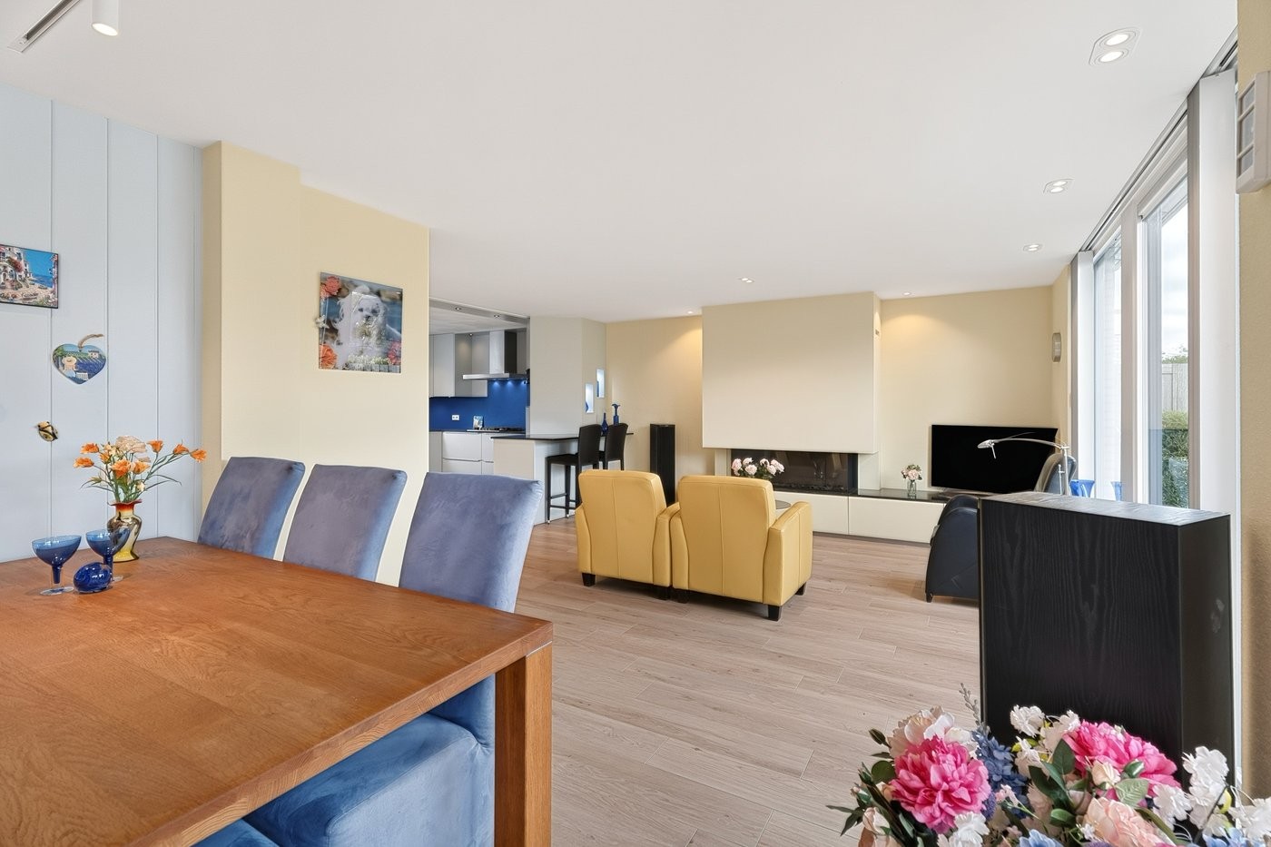 Tussenwoning te koop: Ronde Zonnedauw 44, Velserbroek
