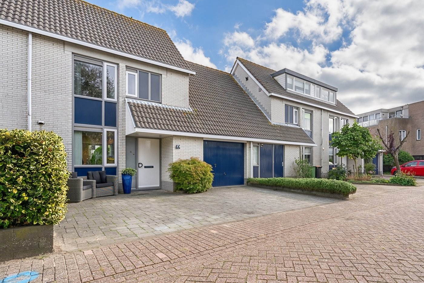Tussenwoning te koop: Ronde Zonnedauw 44, Velserbroek