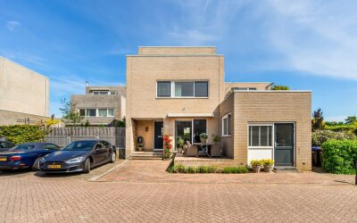 Schoener 24