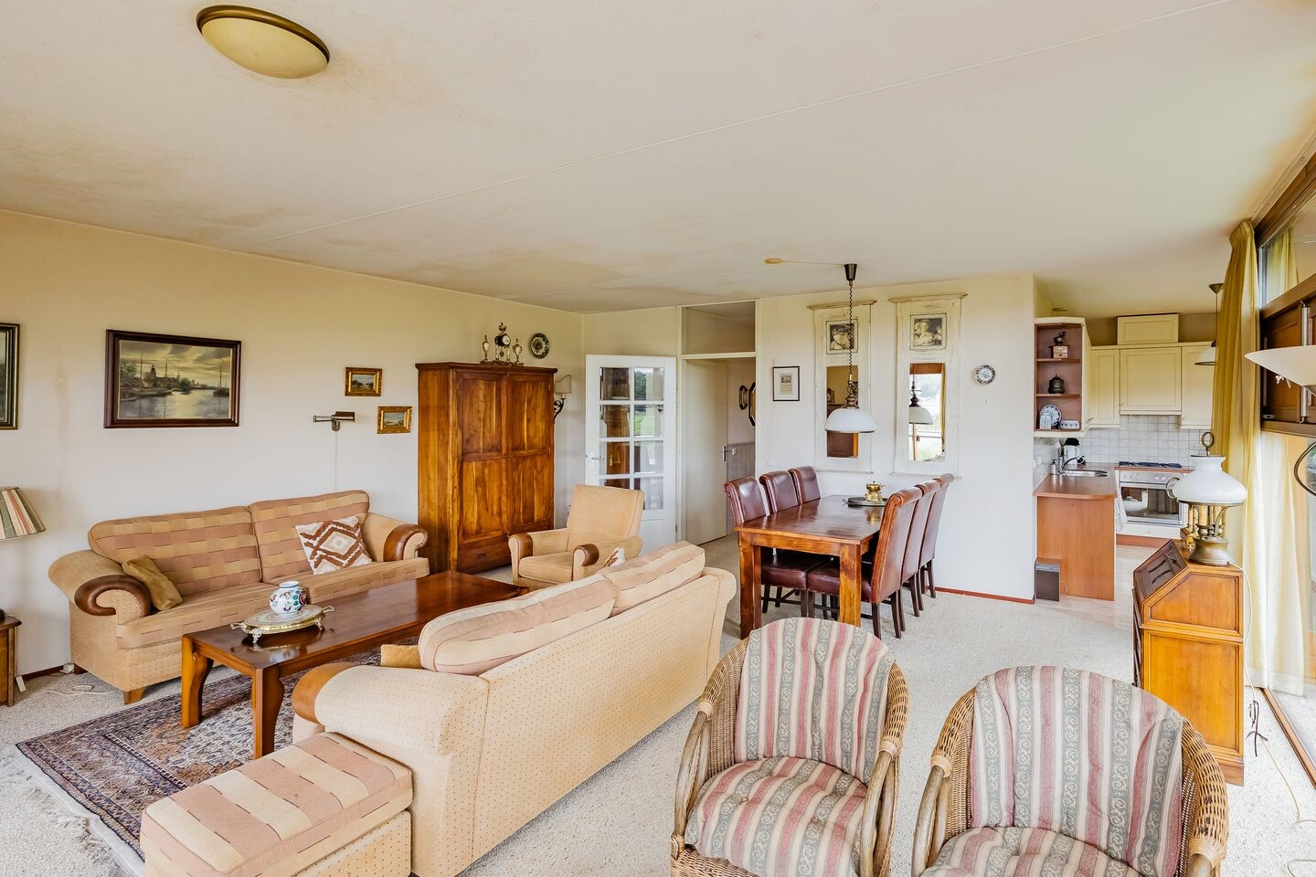 Appartement te koop: L. Springerstraat 120, Velserbroek