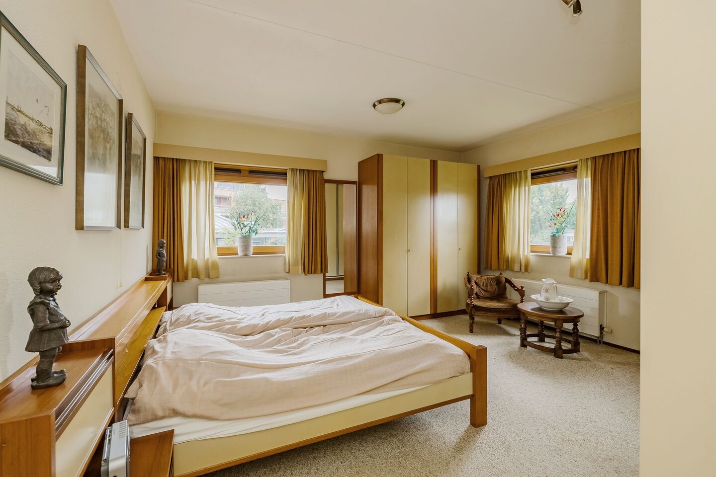 Appartement te koop: L. Springerstraat 120, Velserbroek