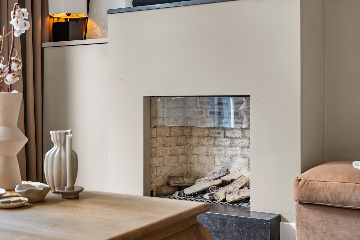 Hoekwoning te koop: A. Molletstraat 32, Velserbroek